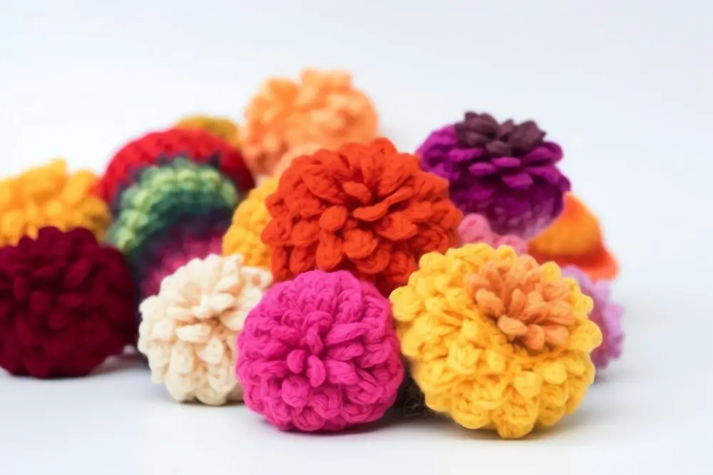 Pom Poms to Crochet