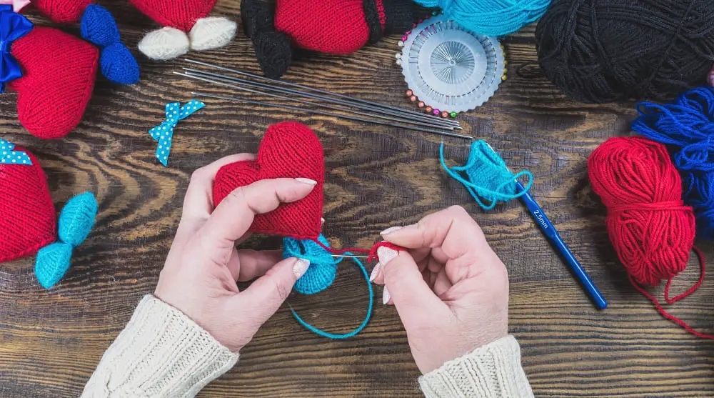 Russian Join Technique in Crochet New Color Yarn