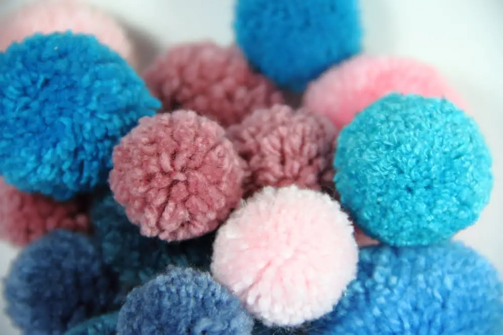 Wool Yarn Pompoms