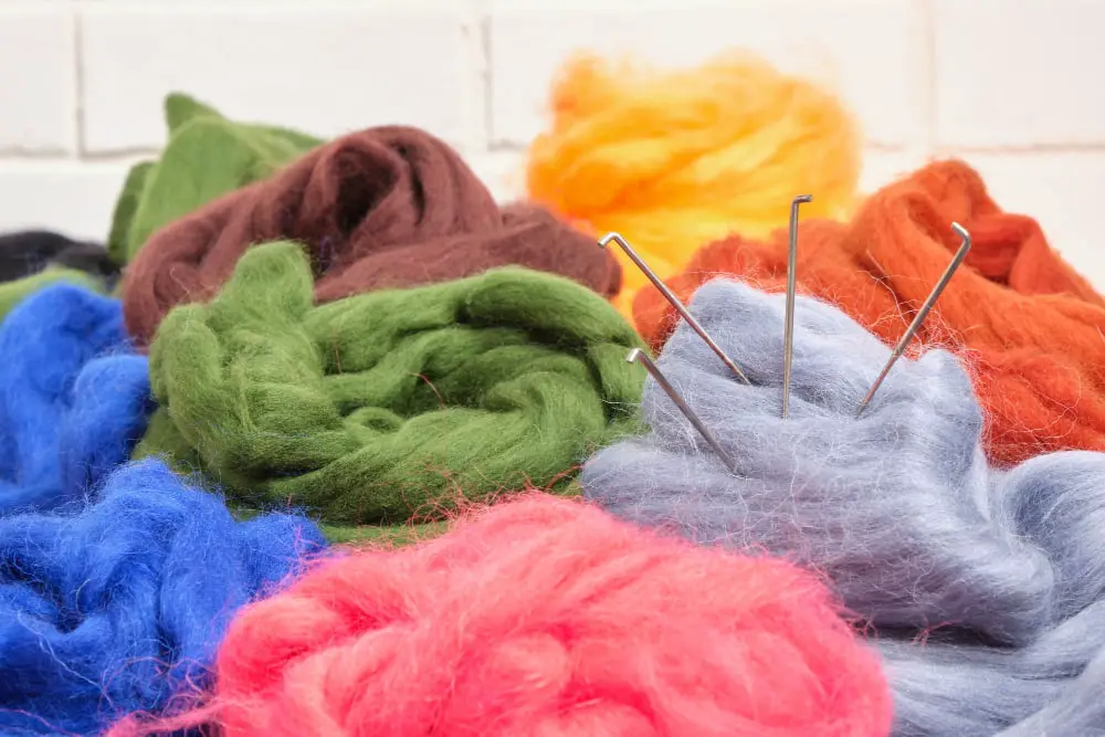 Felting needles Yarn