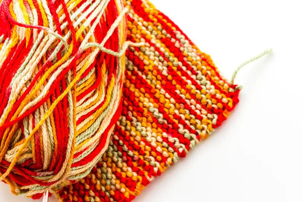 Multicolored Yarn Stitch