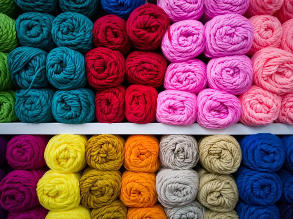 Organizing Your Yarn By Color