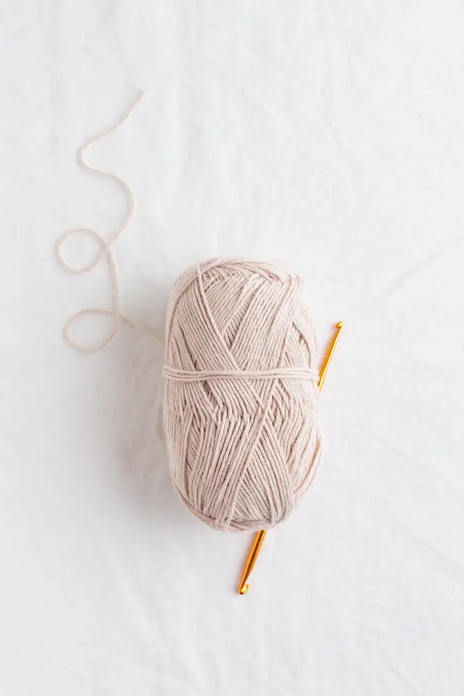 How to Keep Yarn from Twisting While Crocheting: Effective Tips and ...