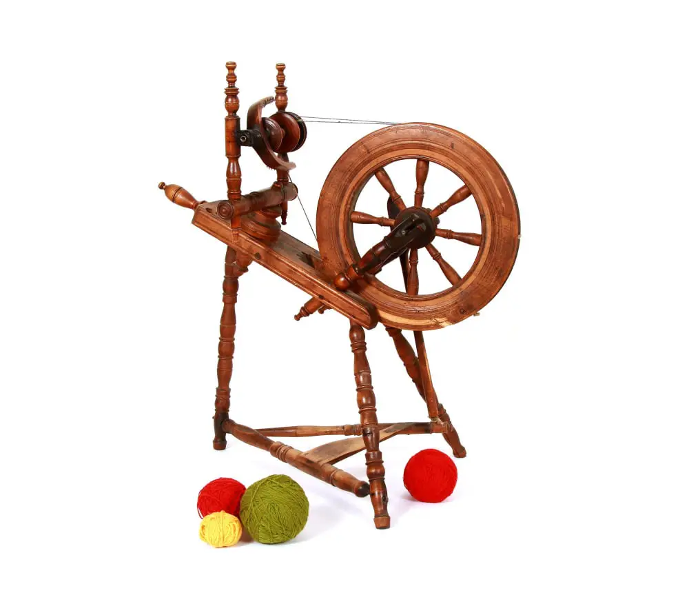 old wooden spinning wheel 