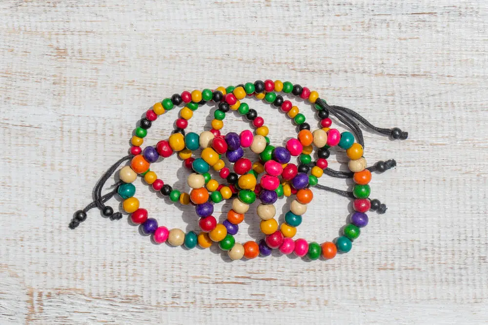 wooden beads bracelet yarn