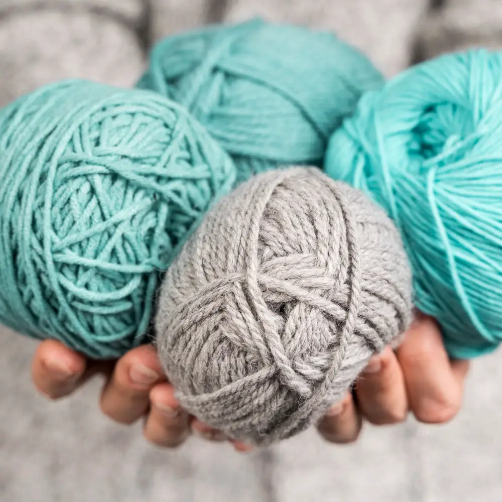 worsted wool yarn balls