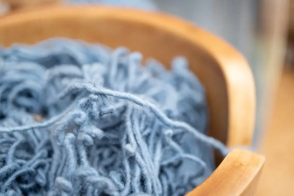 Benefits of Using a Yarn Bowl