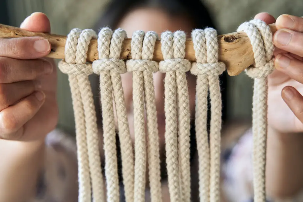 Macrame Knots Lark’s Head Knot