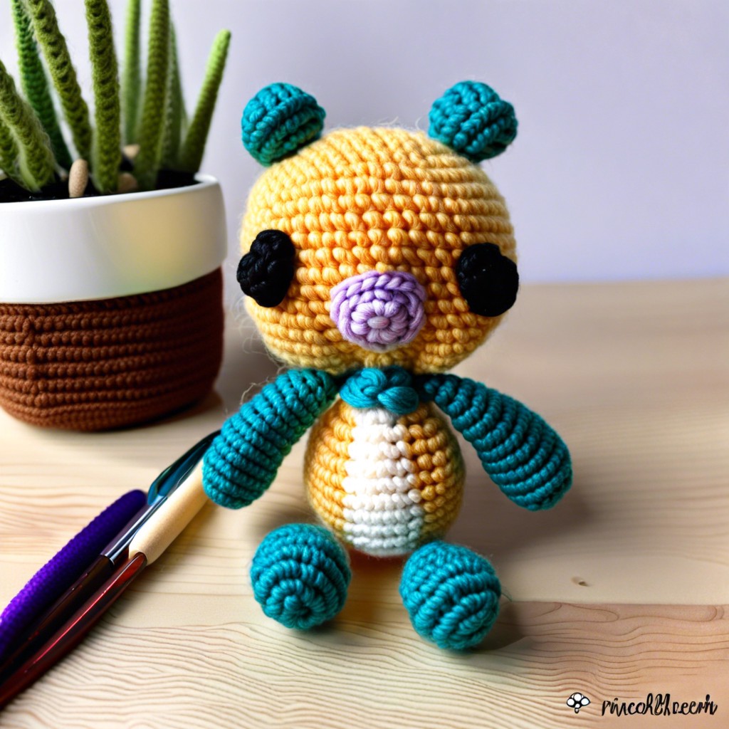 utilizing increase stitches in amigurumi to achieve smoother curves