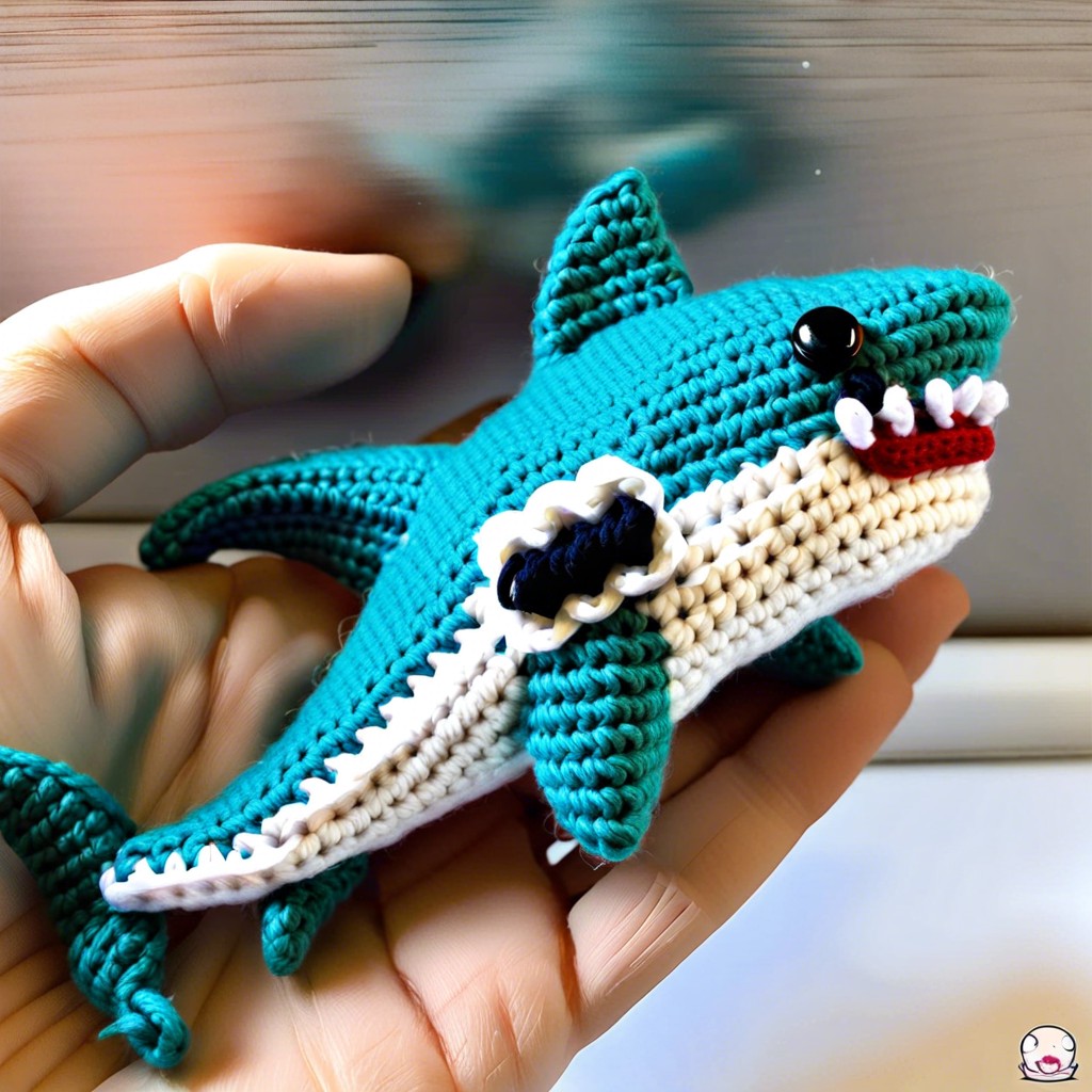 shark amigurumi keychain