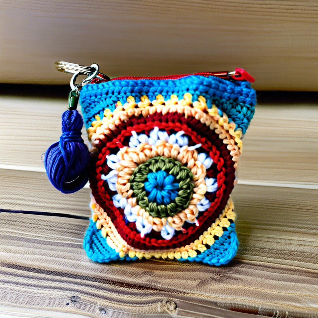 crochet pouch keychain with zipper