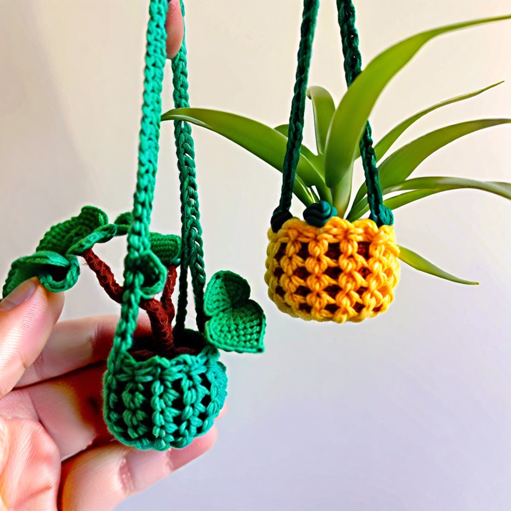 miniature plant hangers