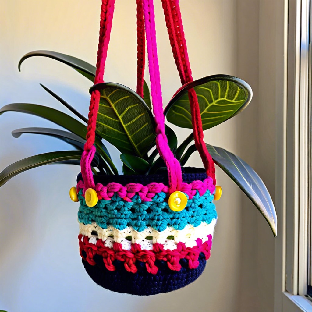 two toned plant hanger