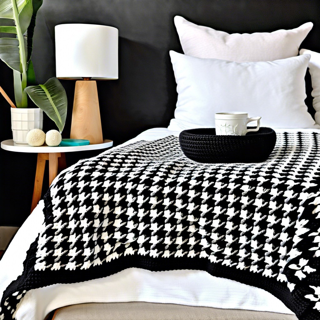 houndstooth design